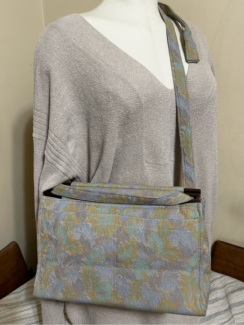 VINTAGE ONE OF A KIND TAPESTRY BAG